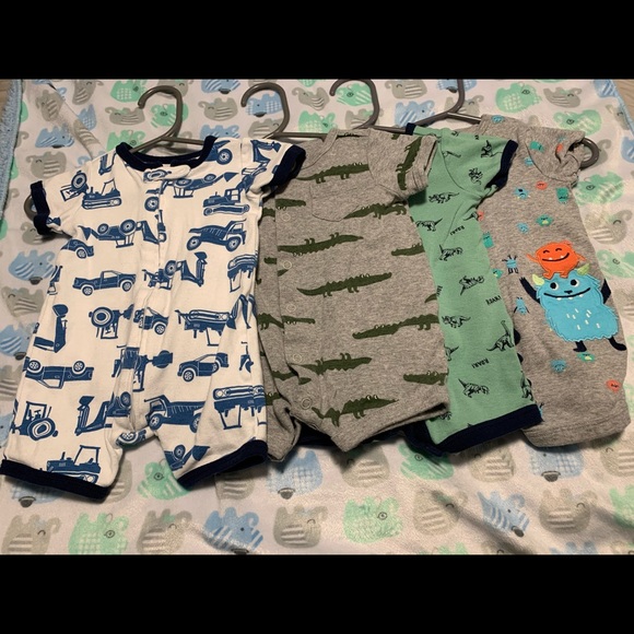 Carters Zip and Snap Rompers - Picture 2 of 5